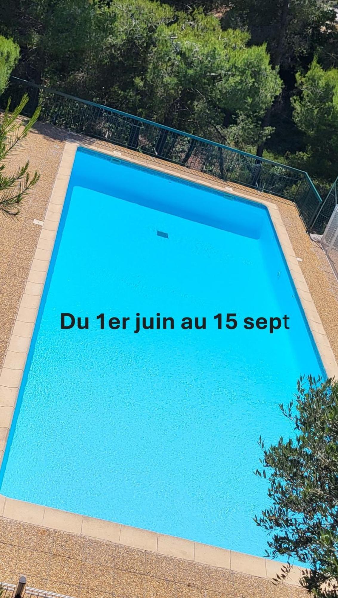 Appartement En Residence Avec Piscine باندول المظهر الخارجي الصورة